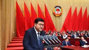 1月22日,政协甘肃省十三届二次会议第二次全体会议在兰州举行,甘肃省工商联副主席、农工党省委会生态环境专委会主任、大禹节水集团董事长王浩宇作为8名委员之一受邀作大会发言。